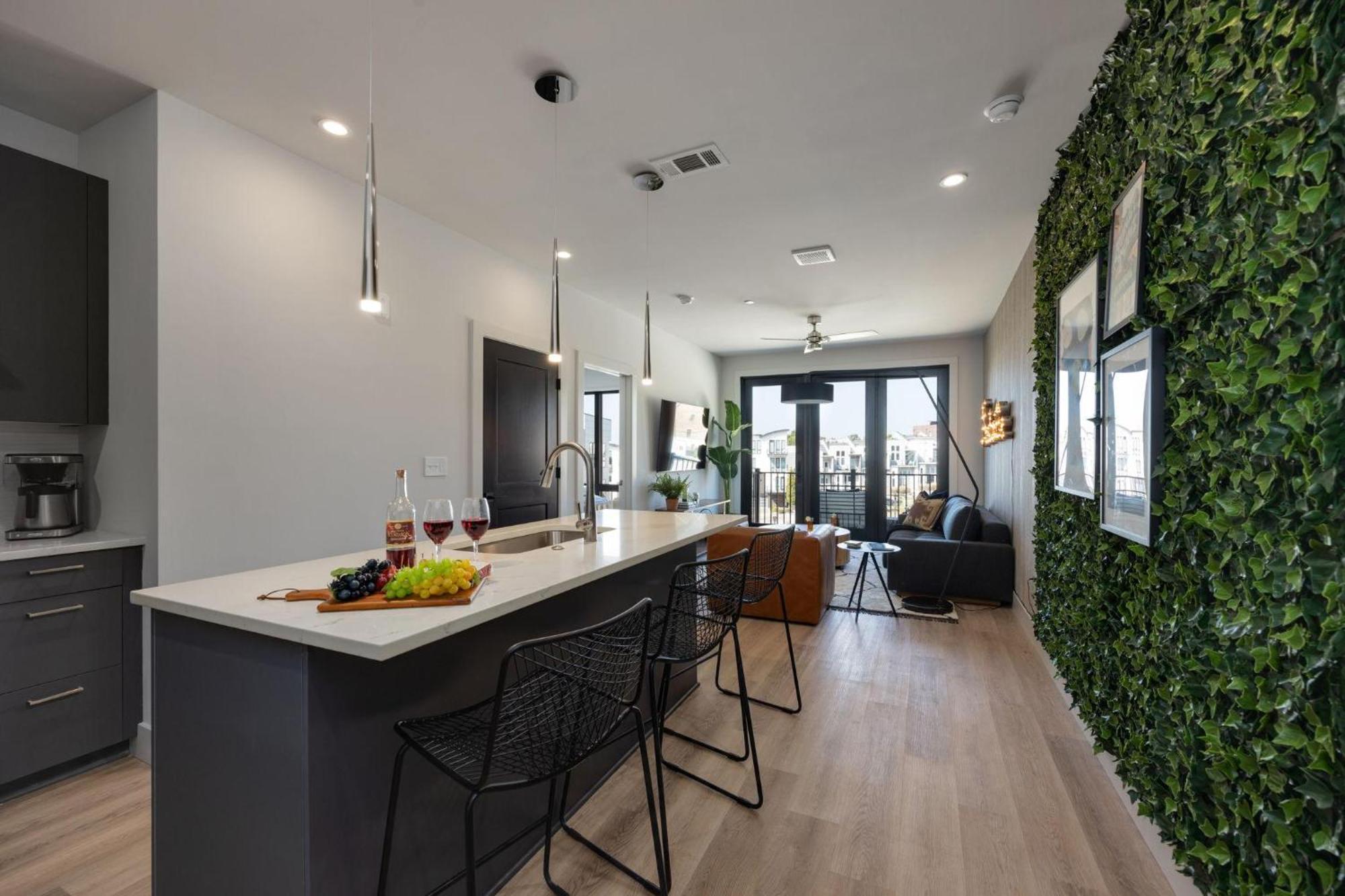 Groove - Odyssey - Heart Of Midtown Holiday home